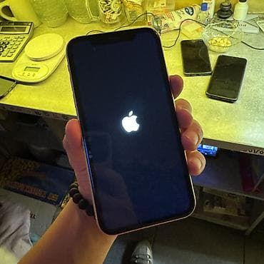 aifon xr: IPhone Xr, Б/у, 76 % — 9