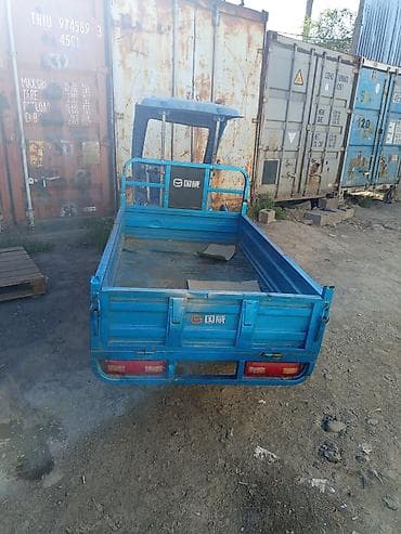 Легкий грузовик, Стандарт, До 1 т, Б/у at lalafo.kg Легкий грузовик, Стандарт, До 1 т, Б/у