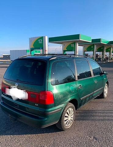 go park: Volkswagen Sharan: 2000 г., 2 л, Минивэн — 2