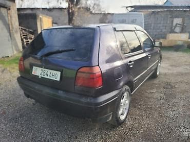 Volkswagen: Volkswagen Golf: 1993 г., 1.8 л, Механика, Бензин, Хэтчбэк — 3