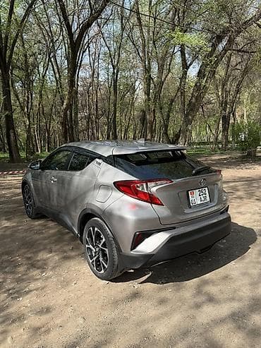 step 2: Toyota C-HR: 2017 г., 2 л, Вариатор, Бензин, Кроссовер — 6