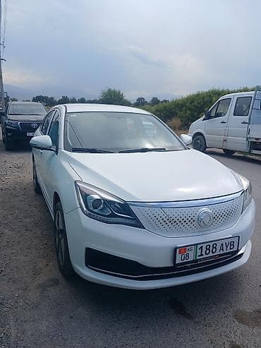 aeolus: Dongfeng Aeolus Haohan: 2022 г., Автомат, Электромобиль, Седан — 1