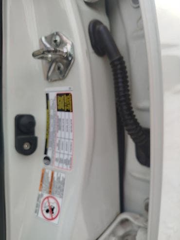 mitsubishi lancer evolution 9: Subaru Legacy: 2017 г., Седан — 6