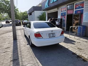 corolla 2004: Toyota Camry: 2005 г., 2.4 л, Автомат, Бензин, Седан — 4