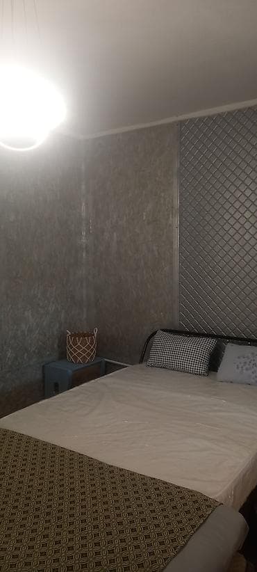 кенеш дом: 60 м², 3 бөлмө, Унаа токтотуучу жай — 10