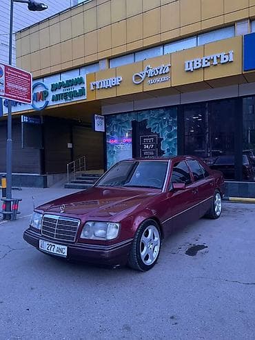 мустанк машина: Mercedes-Benz W124: 1994 г., 2.2 л, Автомат, Бензин, Седан — 5