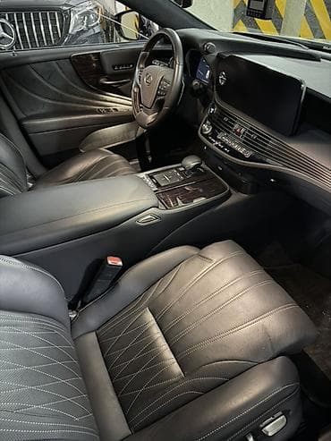 фара на сапок: Lexus LS: 2022 г., 3.4 л, Автомат, Гибрид, Седан — 9