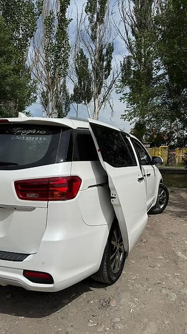 01: Kia Carnival: 2019 г., 2.2 л, Автомат, Дизель, Минивэн — 5