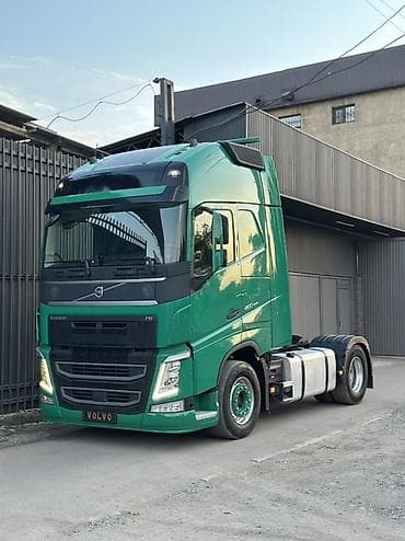 hd 72: Тягач, Volvo, Без прицепа — 1