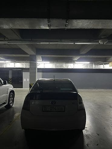 колпаки приус: Toyota Prius: 2010 г., 1.8 л, Вариатор, Гибрид, Лифтбек — 4