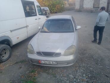 Daewoo Nubira: 2000 г., 1.5 л, Механика, Бензиновая, Седан at lalafo.kg Daewoo Nubira: 2000 г., 1.5 л, Механика, Бензиновая, Седан