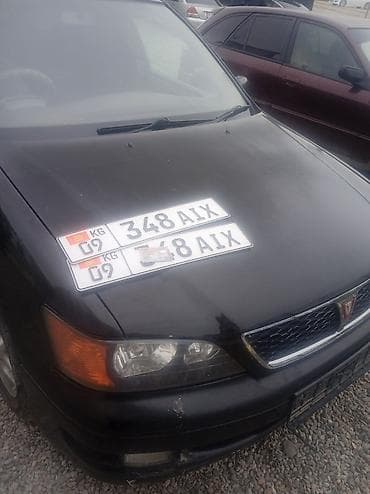 бартовый сапог: Toyota Vista: 1999 г., 2 л, Автомат, Бензин, Универсал — 4