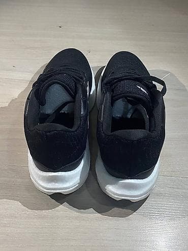 Мырзалардын бут кийими: Эркектердин кроссовкасы, 41, Adidas, Жаңы, түсү - Кара — 2