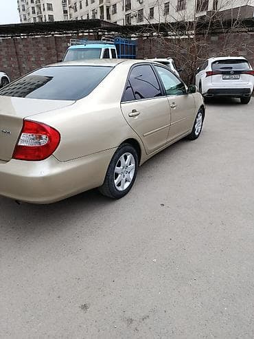 Продажа авто: Toyota Camry: 2004 г., 2.4 л, Автомат, Бензин, Седан — 3