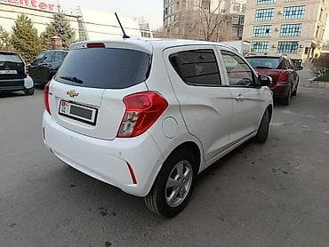 dewoo matiz: Chevrolet Spark: 2022 г., 1 л, Вариатор, Бензин, Хэтчбэк — 4