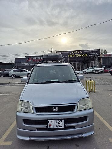 step vagon: Honda Stepwgn: 2000 г., 2 л, Автомат, Газ, Минивэн — 2