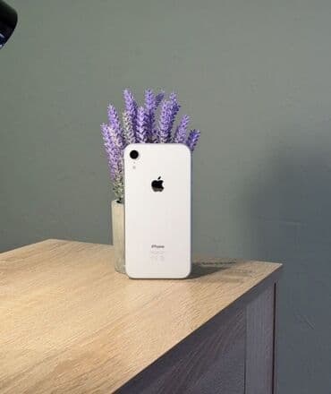 ipod touch: IPhone Xr, Б/у, 128 ГБ, Белый, Чехол, 77 % — 1