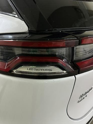 tesla pi: BYD Tang: 2020 г., 1.5 л, Автомат, Гибрид, Кроссовер — 7