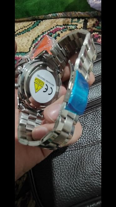 продам часы наручные: Мужские наручные часы Comudor (надпись на циферблате) Описание: - — 4