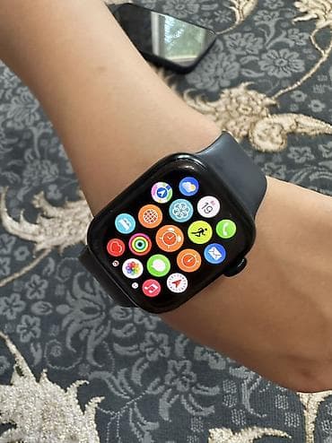 Другие смарт-часы: ПРОДАМ Apple Watch 8 состояние отличное все имеется коробка 100% акб — 3