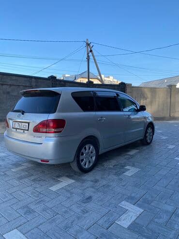 рейка на ипсум: Toyota Ipsum: 2002 г., 2.4 л, Автомат, Газ, Минивэн — 5