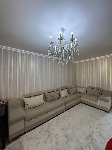 диваны бу каракол: Бурчу бар диван, Жастыктар менен — 3