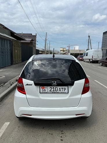 Унаа сатуу: Honda Jazz: 2012 г., 1.3 л, Вариатор, Бензин, Хетчбек — 5