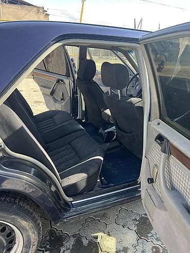 мерс 200 с: Mercedes-Benz W124: 1988 г., 2.9 л, Ручные, Дизель, Седан — 10