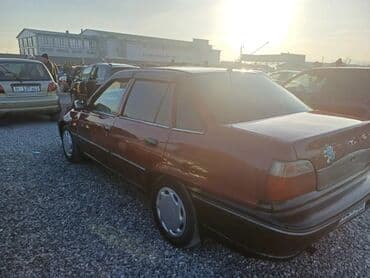 сокулук кун туу: Daewoo Nexia: 2004 г., 1.5 л, Механика, Седан — 9