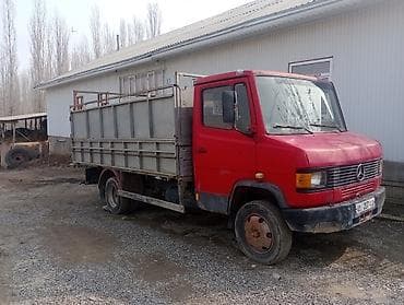 Грузовик, Mercedes-Benz, Стандарт, 7 т, Б/у