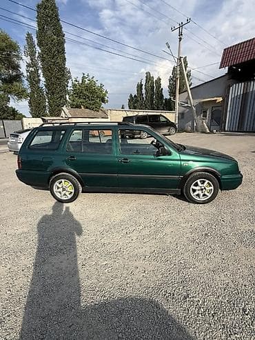 Volkswagen Golf Variant: 1996 г., 1.8 л, Механика, Универсал — 4