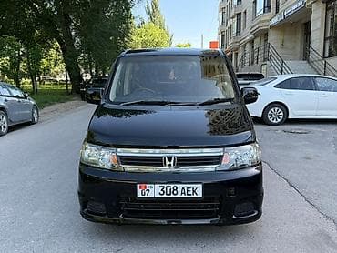 Honda Stepwgn: 2004 г., 2.4 л, Автомат, Бензин, Минивэн — 1