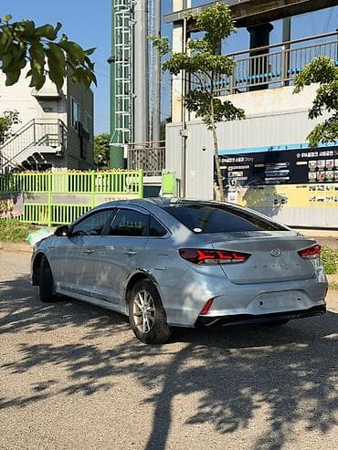 Транспорт: Hyundai Sonata: 2021 г., 2 л, Автомат, Газ, Седан — 4