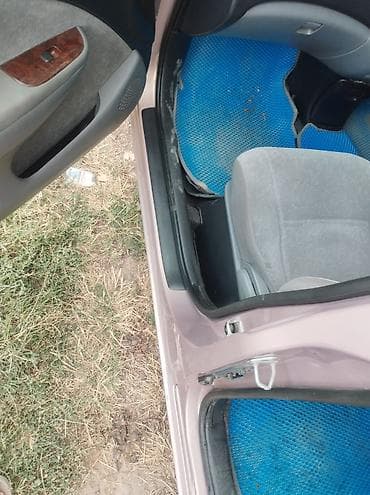 Продажа авто: Toyota Raum: 2002 г., 1.5 л, Автомат, Бензин, Универсал — 9