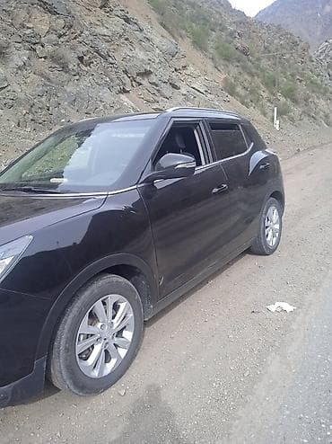 c4 с4: Ssangyong Tivoli: 2019 г., 1.6 л, Автомат, Бензин, Кроссовер — 3