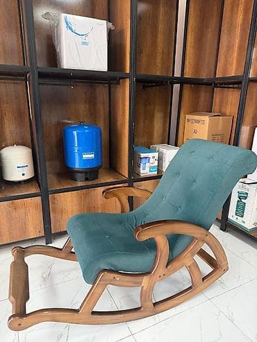 скупаю мебель: Детский комплект для комнаты: кроватка + кресло-качалка Кроватка: - — 4