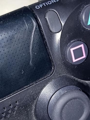 музыкальный пульт: Беспроводной геймпад Sony DualShock 4 (модель CUH‑ZCT2E), оригинал — 2