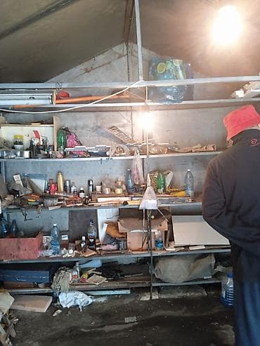 кант гараж: Гараж металлический в гаражном кооперативе «Тенир-Тоо». Адрес — 4