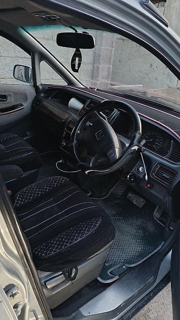 солнцезащитный козырек: Honda Odyssey: 1996 г., 2.2 л, Автомат, Бензин, Минивэн — 4