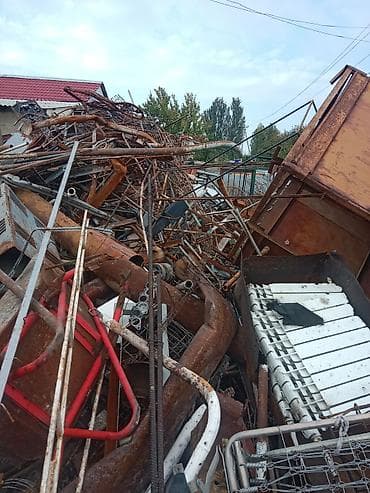 Принимаем металлолом. Забираем и высоко оцениваем: - черный металл и