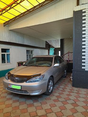 Toyota Camry: 2005 г., 2.4 л, Автомат, Бензин, Седан