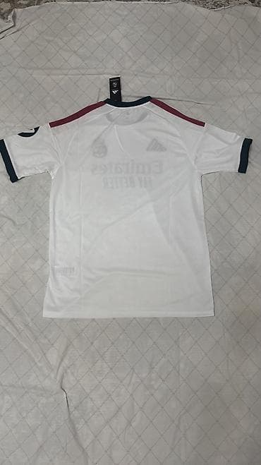 реал: Игровая футболка Real Madrid от adidas. Размер L. Новая - Домашняя — 2
