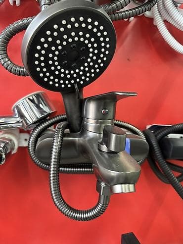 Смесители для ванны и душа: Смеситель для ванны и душа, Ручной душ, Установка: Наружный монтаж, Материал: Нержавейка, Функции: Без функций — 1