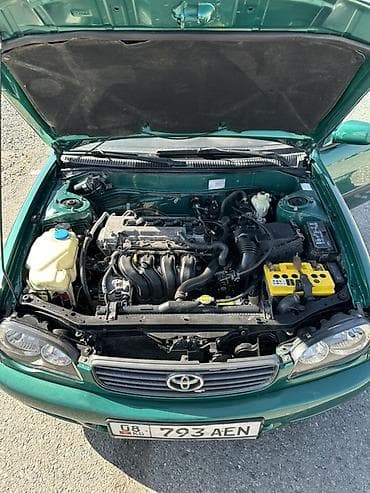 дайхатсу 2001: Toyota Corolla: 2000 г., 1.6 л, Ручные, Бензин, Лифтбек — 8