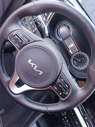 нарын афто: Kia Niro: 2021 г., 1.6 л, Вариатор, Гибрид — 1