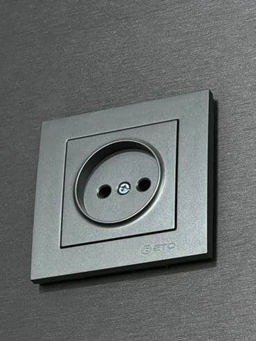 набор головка: Розетка, Встроенные, 2 гнезда — 1