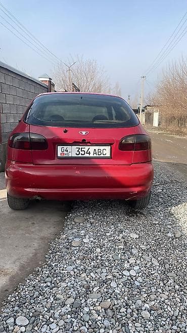 Daewoo Lanos: 1998 г., 1.5 л, Механика, Бензин, Хэтчбэк at lalafo.kg Daewoo Lanos: 1998 г., 1.5 л, Механика, Бензин, Хэтчбэк