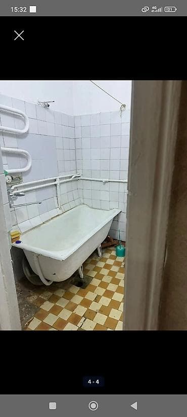 Бөлмөлөр: 1 бөлмө, 30 м², Хрущевка, 3 кабат, Эски ремонт — 4