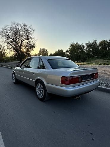 абуди 80: Audi A6: 1995 г., 2 л, Механика, Бензин, Седан — 4