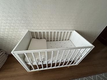 Офис эмереги: Детская кроватка б/у. На одном из нижних углов видна сколотая lalafo.kg да — 4 Офис эмереги: Детская кроватка б/у. На одном из нижних углов видна сколотая — 4